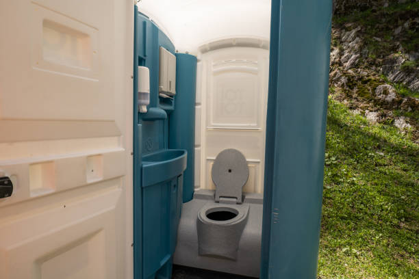 Best Affordable porta potty rental  in Loyola, CA